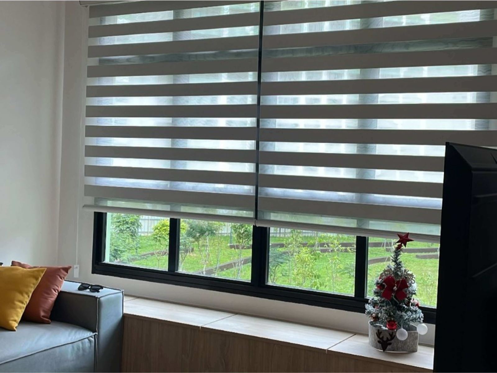 Rèm cầu vồng tạo không gian sống lý tưởng và thẩm mỹ cho căn hộ chung cư